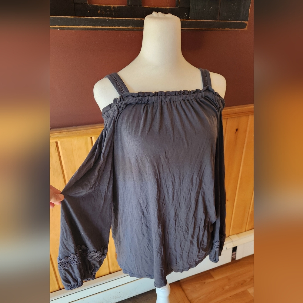 Ann Taylor Loft Cold Shoulder Off Shoulder Top Gray Size Large
